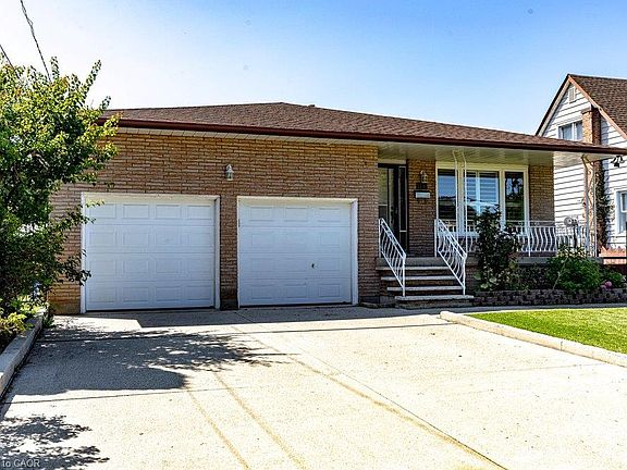 2nd image of 118 Pottruff Rd S