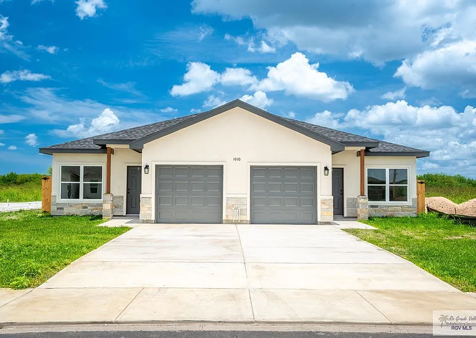 1010 Escondido Ln E #A