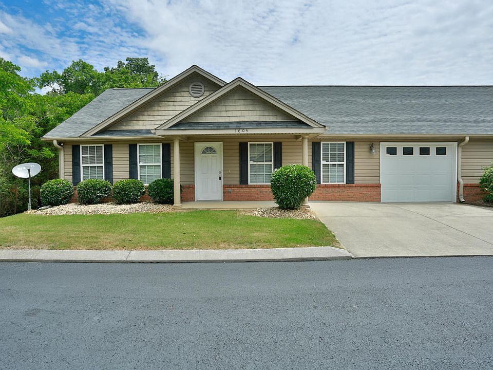 1st image of 1604 Cedar Creek Dr