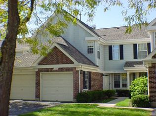 120 E Fabish Dr, Buffalo Grove, IL 60089