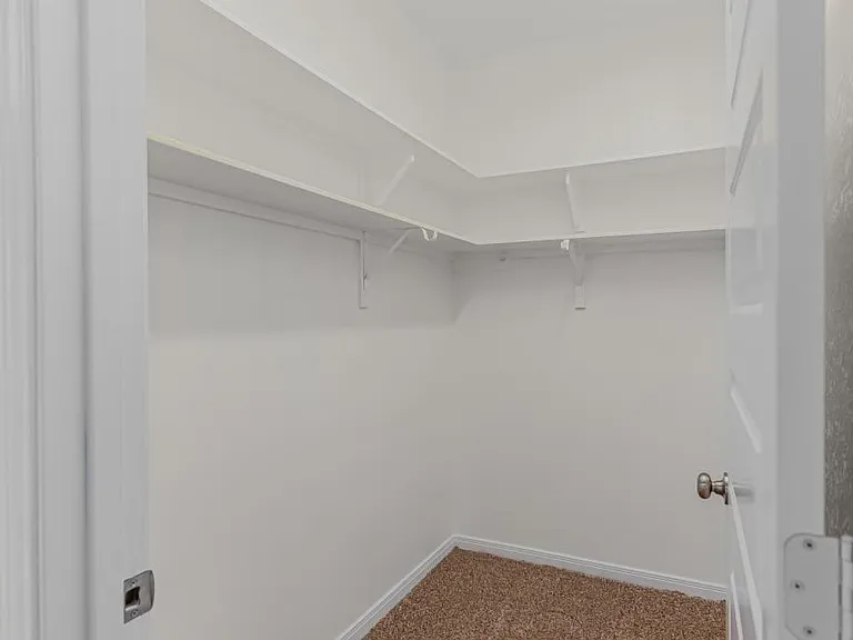 601 W 24th St — Photo 17
