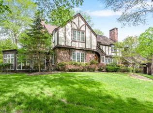 182 Mendham Rd E, Mendham, NJ 07945