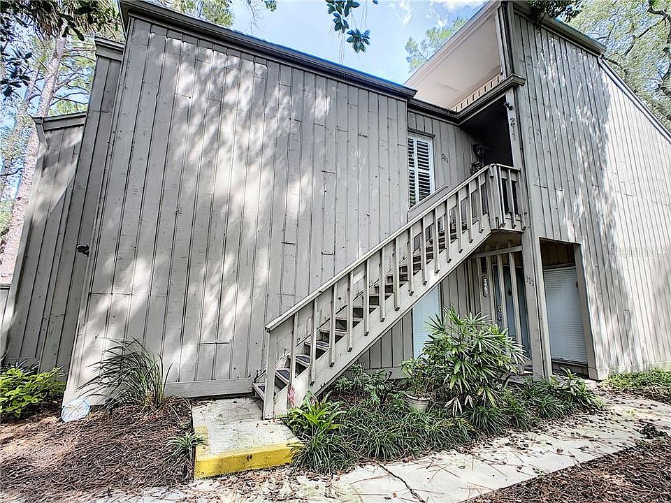 1st image of 211 Crown Oaks Way #211