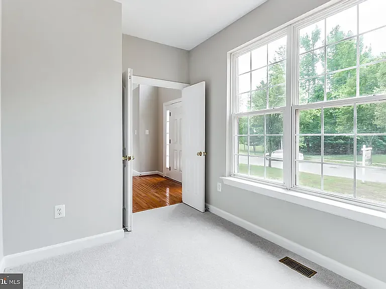 118 Cross Foxes Dr — Photo 3