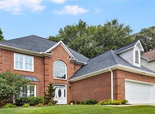 2390 Waterford Cv, Decatur, GA 30033