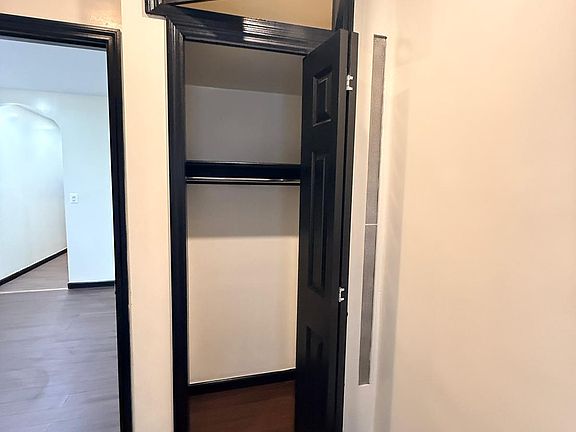 4th image of 328 E 78th St APT 14
