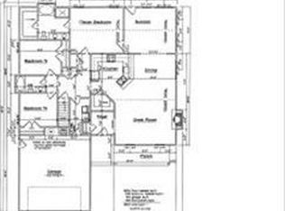 302 Ramonas Lake Ct, New Bern, NC 28560