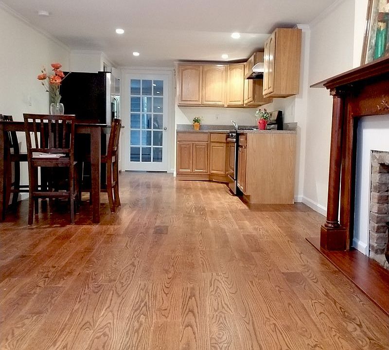 2nd image of 15A 2nd St #Garden