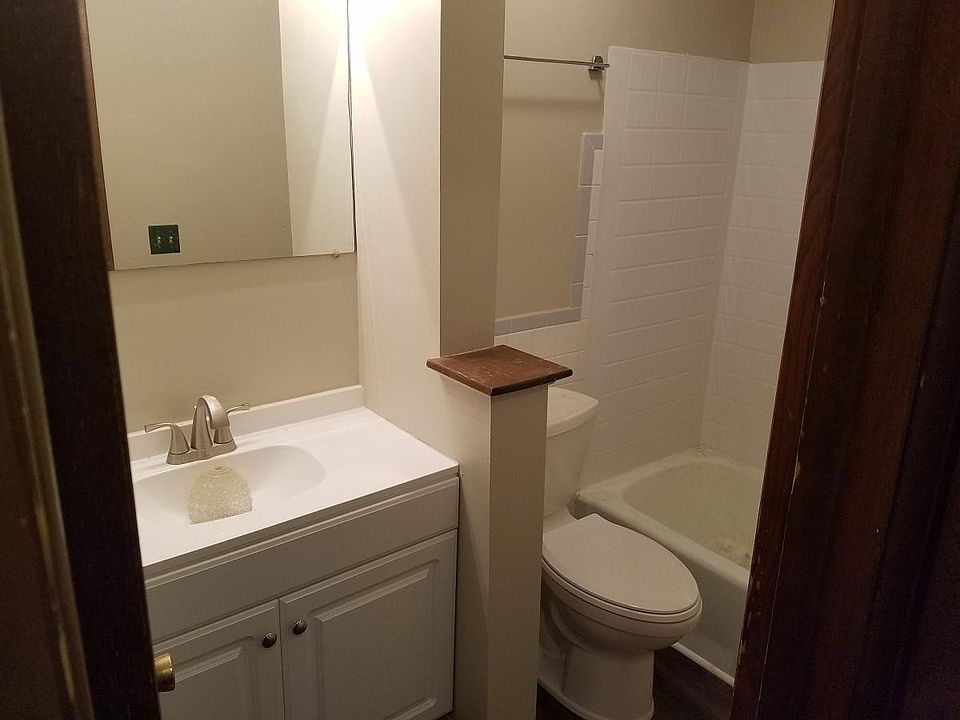 Upstairs Bathroom