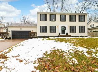 4100 Aspen Hills Dr, Bettendorf, IA