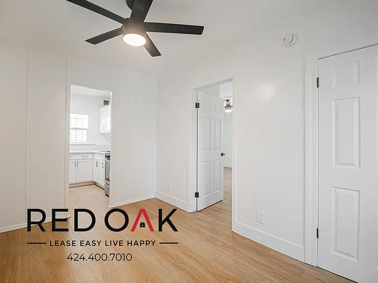 1267 1/2 N Normandie Ave #1267-1/2 — Photo 6