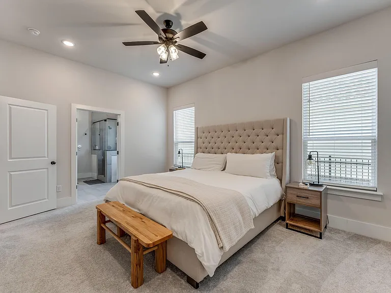 6807 Autumn Ave — Photo 7