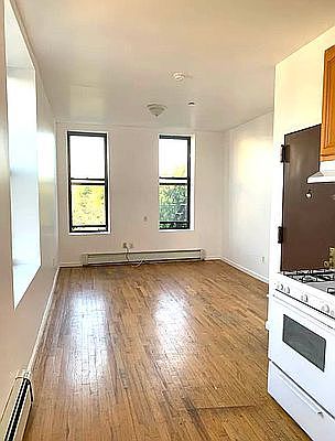 2nd image of 177 Richards St APT 2L