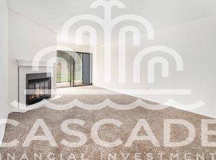 8143 Holmes Rd, Kansas City, MO 64131