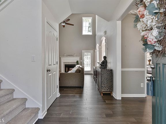 5th image of 298 Freeman Forest Dr