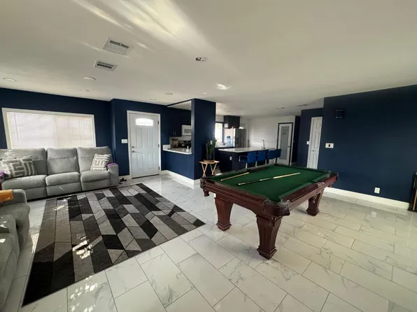 5100 N Highway 99 #230, Stockton, CA 95212