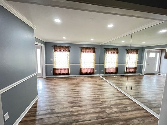 3rd image of 3001 Marisa Ct