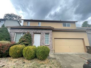 11589 SE Springcrest Dr, Clackamas, OR 97015