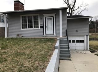 1213 Douglas St, Alton, IL 62002