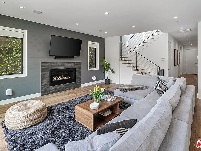 1037 Palms Blvd — Photo 15