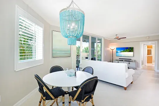 2738 Tiburon Blvd E #301 — Photo 11