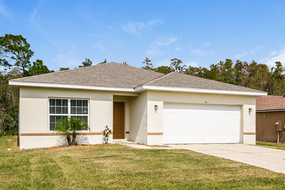 4 bed, 2.0 bath, 1661 sqft, $2,060 — Photo 3