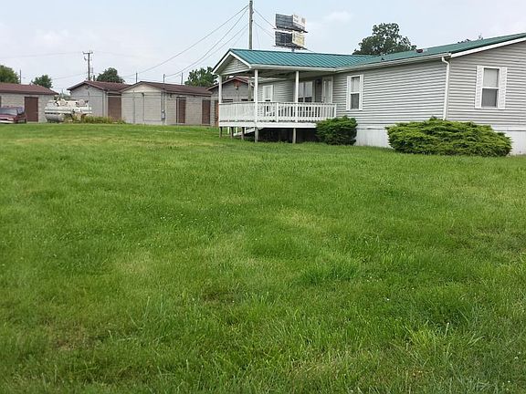 Front right and front yard