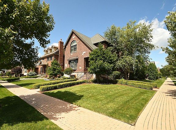 5th image of 14582 Park Pl