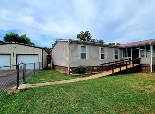 10147 1st St, Plainview, AR 72857