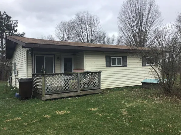 13080 Ball Creek Rd NW, Kent City, MI 49330