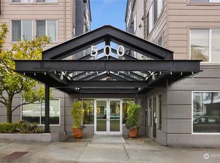 500 Aloha St APT 101, Seattle, WA 98109