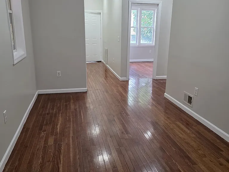 478 S 20th St #1 — Photo 2