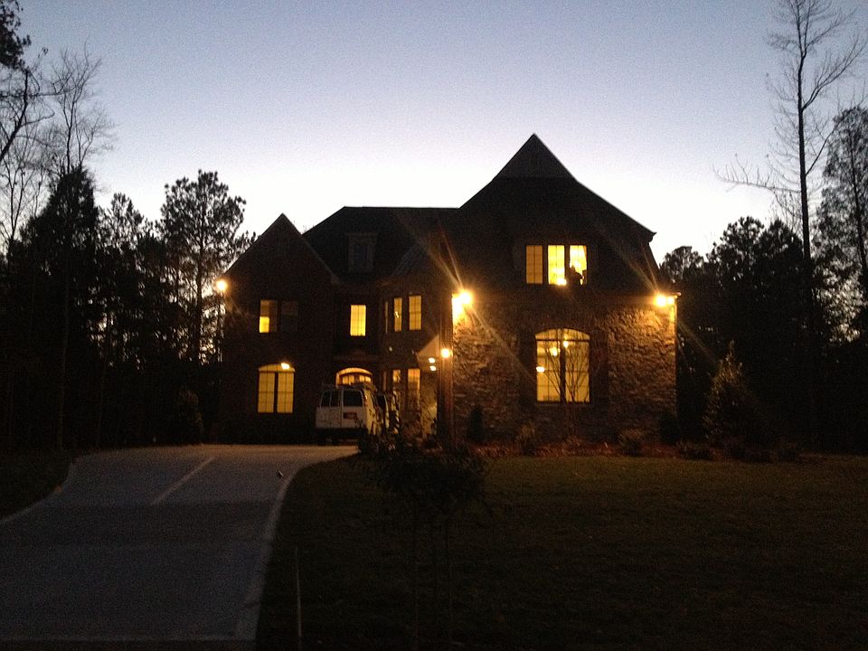 2nd image of 405 Havenchase Dr