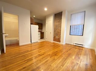 17 Greenough Ln #1, Boston, MA 02113