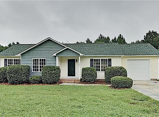 107 Doree Ln, Crouse, NC 28033