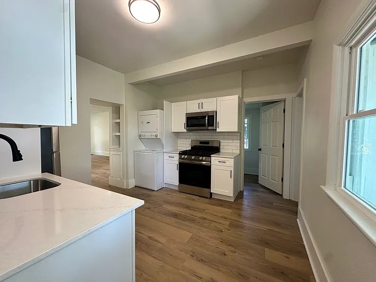 59 E Walworth Ave #1 — Photo 6