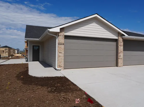 17014 W Lawson St, Goddard, KS 67052