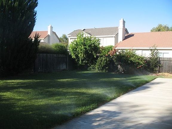 4th image of 2513 Welwyn Dr