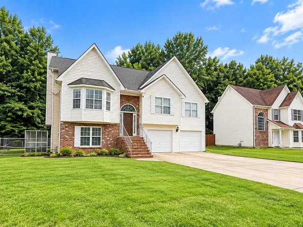 2759 Cedar Tree Ln, Ellenwood, GA 30294