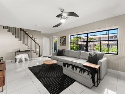 608 NE 29th Dr #1, Wilton Manors, FL, 33334