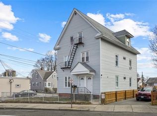471 Smithfield Ave, Pawtucket, RI 02860