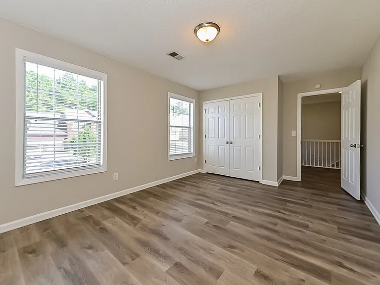 1603 Blossom Dr — Photo 12
