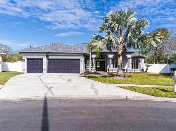 28752 Falling Leaves Way, Zephyrhills, FL 33543