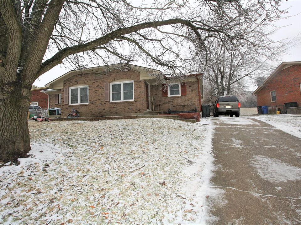 1st image of 480 Whispering Hills Dr