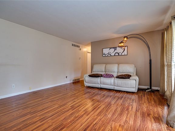 5th image of 3121 Braddock St