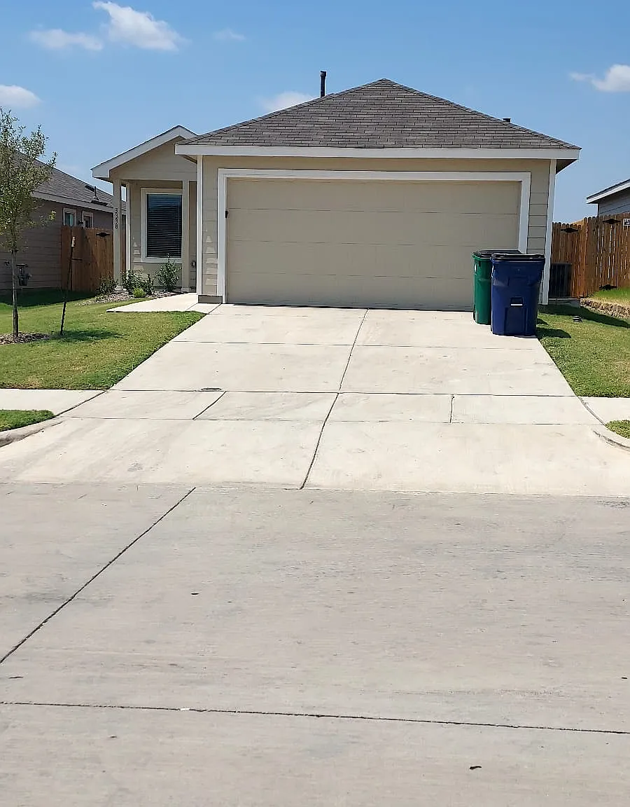 3338 Beckwith Way — Photo 1