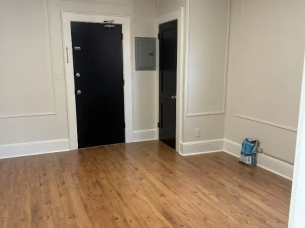133 Grove St, Montclair, NJ 07042