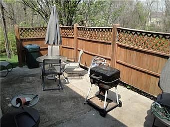 5th image of 4008 10th Ave