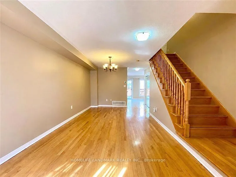 3 bed, $3,500 — Photo 2