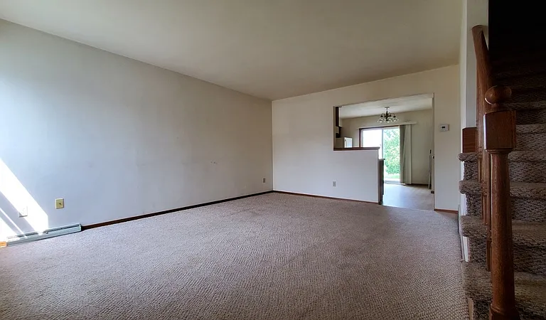 1336-1342 Honeysuckle Ln #1336 — Photo 5